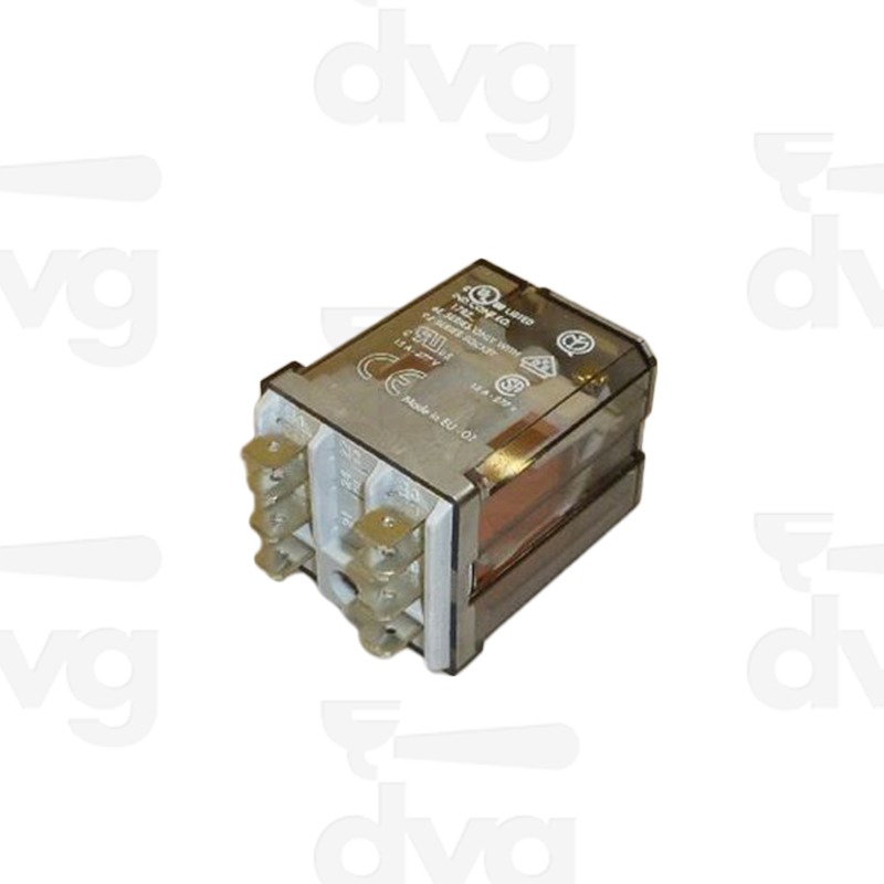 RELE' tipo 62.82 16A 220V